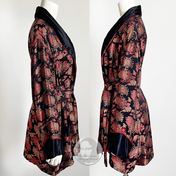 Japanese Robe Black Satin with Metallic Floral Embroidery Vintage Loungewear HTF - Picture 7 of 10